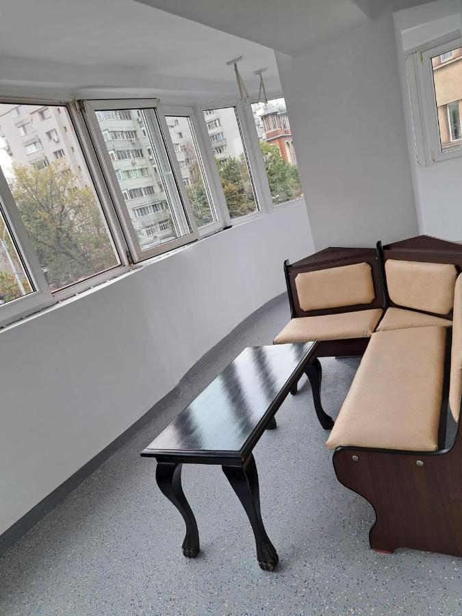 Ferienwohnung Apartament Titulescu/Banu Manta Bukarest Exterior foto